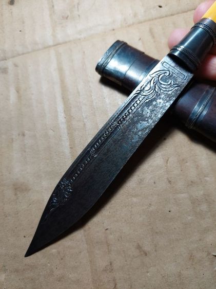 เครื่องรางมีดหมอหลวงพ่อเดิมวัดหนองโพลายน่องสิงห์ใบ 5 นิ้วยาวรวม 9 นิ้ว รูปที่ 3