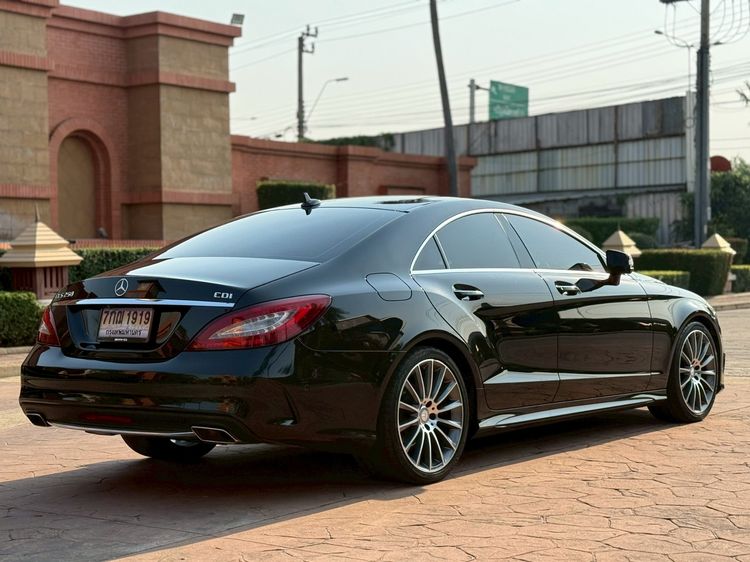 Mercedes-Benz CLS-Class 2015 CLS250 CDI AMG Sedan ดีเซล เกียร์อัตโนมัติ ดำ รูปที่ 4
