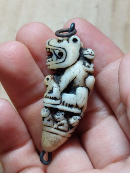 เครื่องรางสอหลวงพ่อปานวัดคลองด่านเก่า