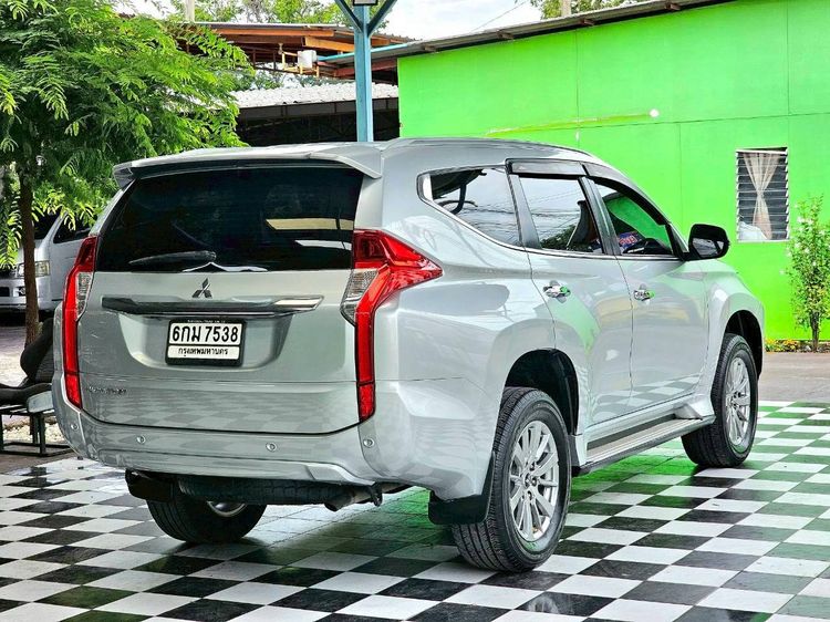 Mitsubishi Pajero Sport 2017 2.4 GT Premium Utility-car ดีเซล ไม่ติดแก๊ส เกียร์อัตโนมัติ บรอนซ์เงิน รูปที่ 4