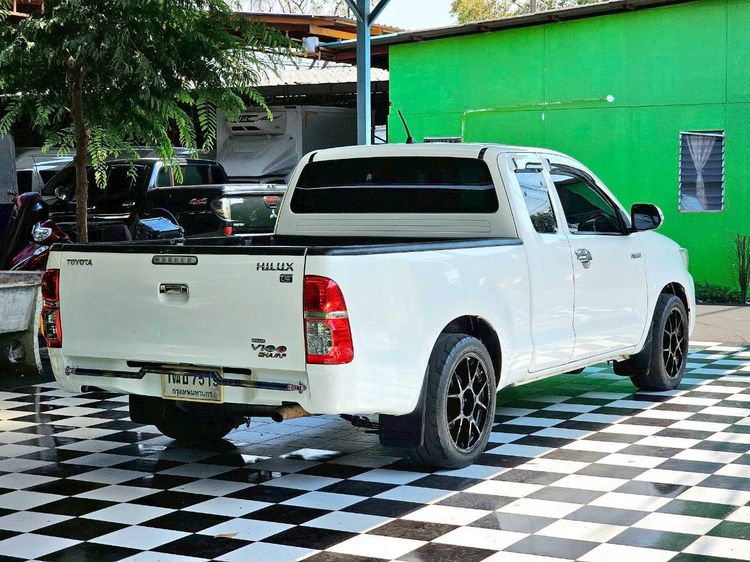 Toyota Hilux Vigo Champ 2015 Smart Cab 2.5 E Pickup ดีเซล ไม่ติดแก๊ส เกียร์ธรรมดา ขาว รูปที่ 4