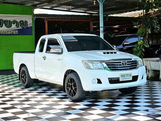 TOYOTA VIGO CHAMP 2.5 E  รถบ้านมือเดียว ปี 2015