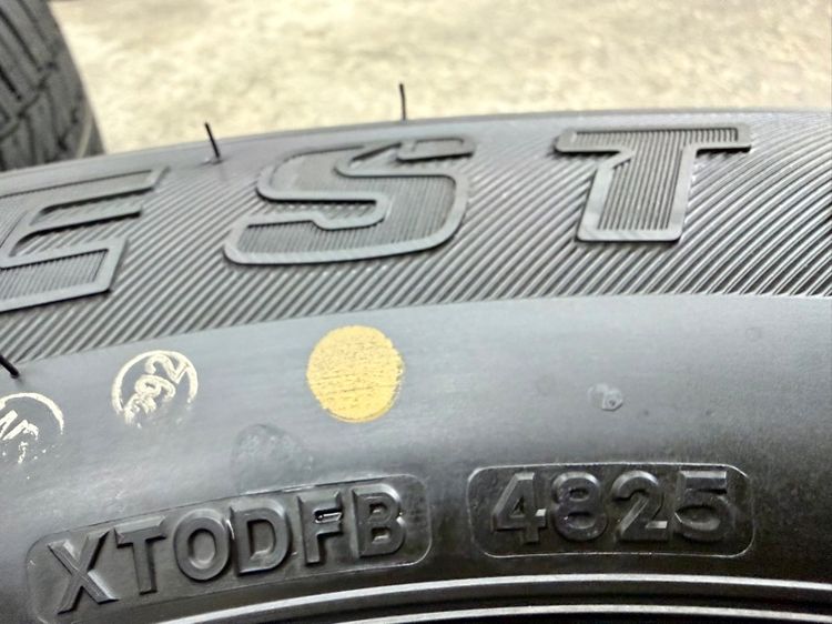 ยางถอดป้ายแดงขอบ 18” ยี่ห้อ BRIDGESTONE รุ่น DUELER HT 684ll ขนาด 265-60R18 ปลายปี 25 สีเส้นตุ่มหน้ายางยังอยู่ครบ รูปที่ 3