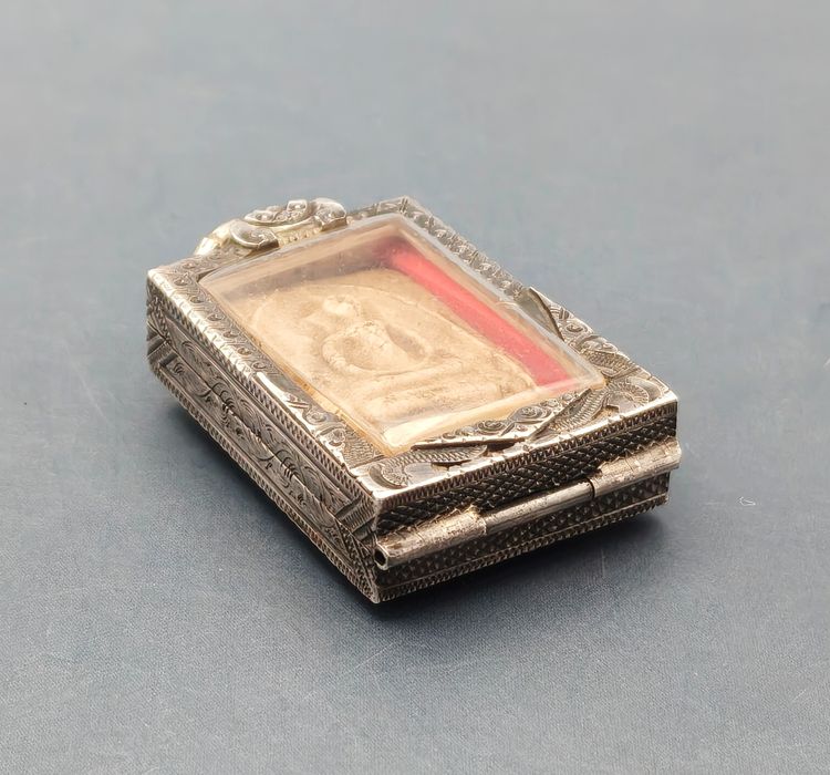 พระสมเด็จ ตลับเงิน  รูปที่ 6