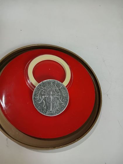 เหรียญหนึ่งบาท ร.6 รูปที่ 7