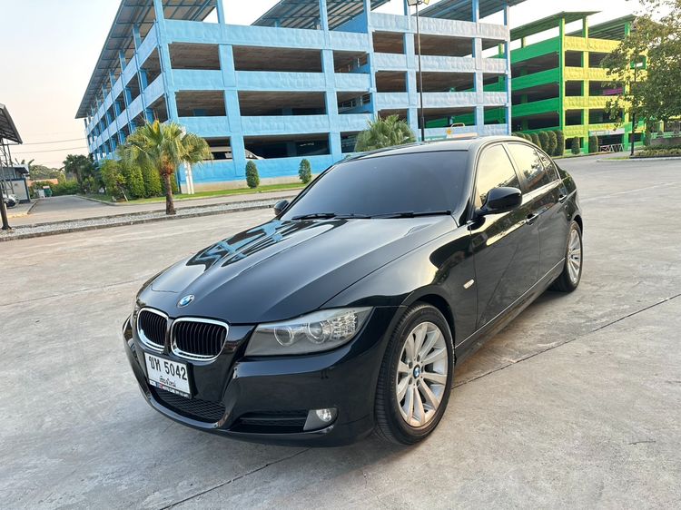 รถ BMW Series 3 320d สี ดำ