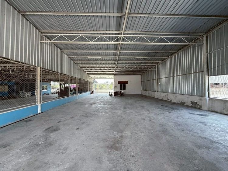 ว่างให้เช่า5มีนาคม2569 โกดังว่างให้เช่าหน้าถนน by pass ขาเข้าชลบุรี ตรงข้ามบริษัท บริดจ์ สโตน  รูปที่ 3