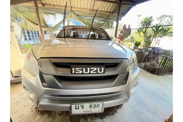 Isuzu D-MAX 2016 1.9 Chassis Pickup ดีเซล ไม่ติดแก๊ส เกียร์ธรรมดา เทา รูปที่ 2