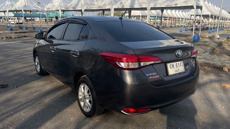 Toyota Yaris ATIV 2019 1.2 E Sedan เบนซิน ไม่ติดแก๊ส เกียร์อัตโนมัติ เทา รูปที่ 2
