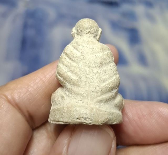 รูปสมเด็จโตลอยองค์ เนื้อผง รูปที่ 2