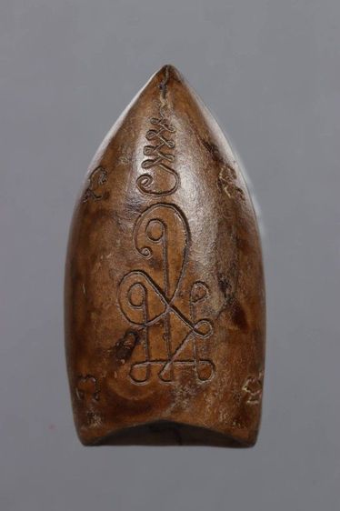 พระเครื่อง รูปที่ 2