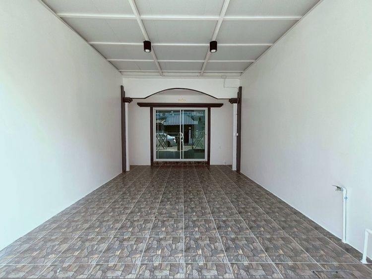 ตกแต่งครบ บ้านมือสองพร้อมตกแต่ง รูปที่ 2