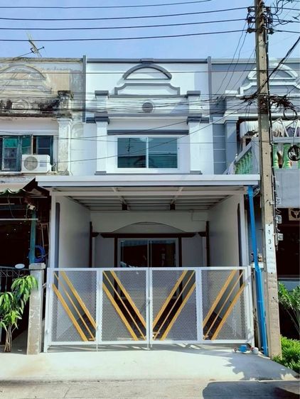 บ้านมือสองพร้อมตกแต่ง