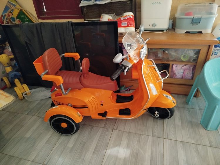 รถแบตเตอรี่เด็ก รูปที่ 3