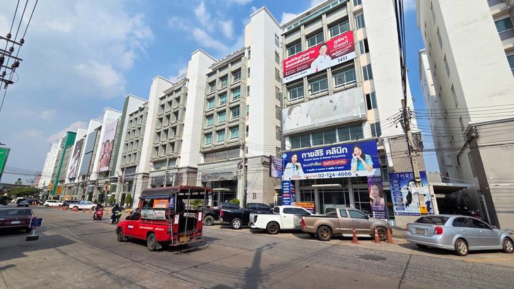 เซ้งร้านขายยา ทำเลดีมาก ตลาดถนอมมิตร ถนนวัชรพล รูปที่ 6