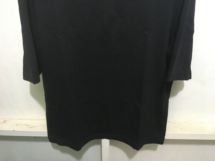 เสื้อยืด U แบรนด์ UNIQLO แพ็คคู่ (สินค้ามีตำหนิ) สีดำกับสีกากี รูปที่ 13