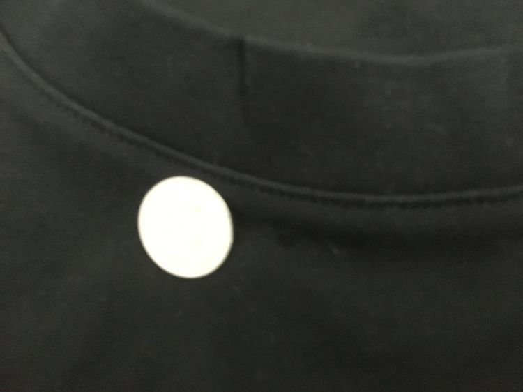 เสื้อยืด U แบรนด์ UNIQLO แพ็คคู่ (สินค้ามีตำหนิ) สีดำกับสีกากี รูปที่ 18