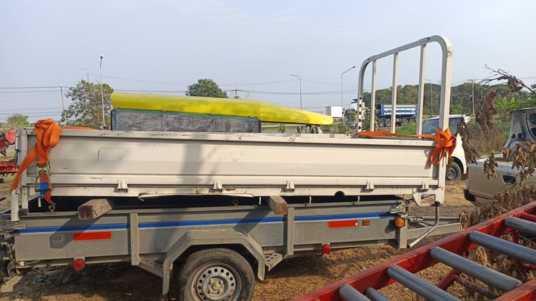 ลูกกระบะบรรทุก 4 ล้อ TOYOTA DYNA DUTRO หรือ HINO300 XZU หรือ ISUZU ELF กระบะคาร์โก้แท้ พื้นเรียบ เปิดได้ 3 ด้าน ขนาดมาตรฐาน กว้าง1.7ม. ยาว 3 รูปที่ 3