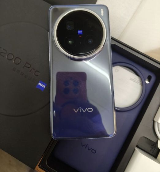 อื่นๆ มากกว่า 512 GB Vivo X200 Pro 16 1 TB