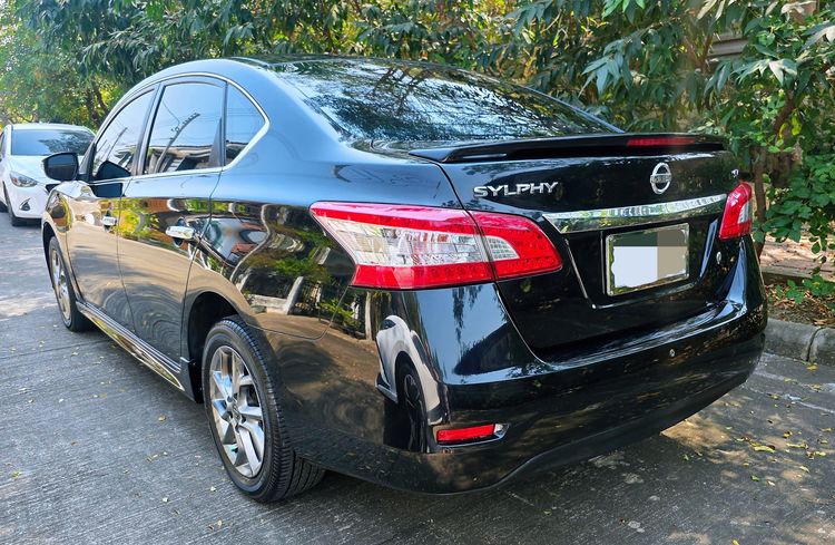 Nissan Sylphy 2017 1.6 SV Sedan เบนซิน ไม่ติดแก๊ส เกียร์อัตโนมัติ ดำ รูปที่ 4