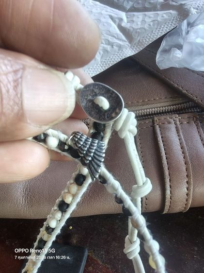 สายหนังพันข้อมือ ประดับหินต่างๆ และเม็ดเงินแท้   รูปที่ 7