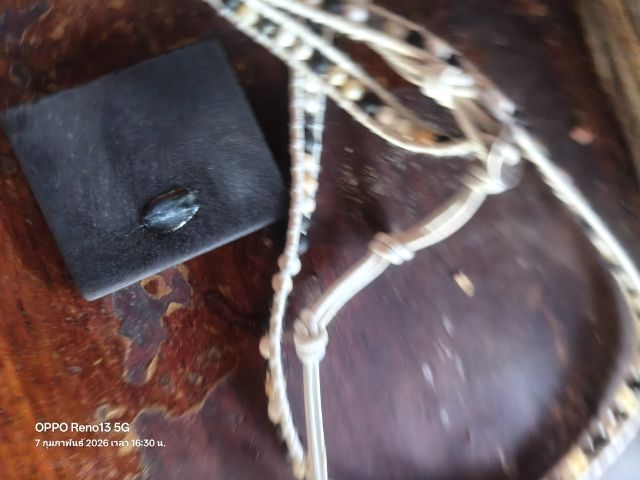 สายหนังพันข้อมือ ประดับหินต่างๆ และเม็ดเงินแท้   รูปที่ 3