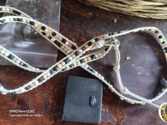 สายหนังพันข้อมือ ประดับหินต่างๆ และเม็ดเงินแท้   รูปที่ 5