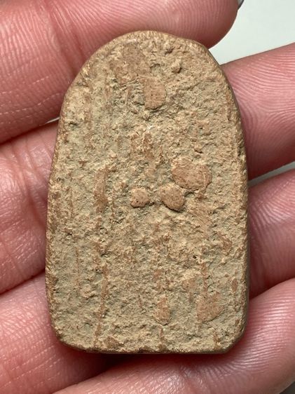 พระปางมารวิชัยเนื้อดิน รูปที่ 2