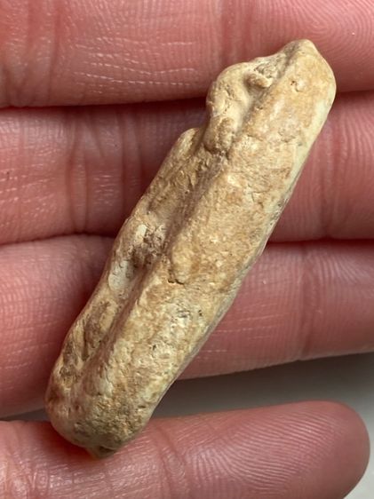 พระยืนถือดอกบัวเนื้อผง รูปที่ 4