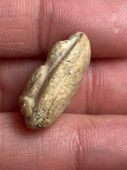 พระปางสมาธิเนื้อผงองค์จิ๋ว รูปที่ 4