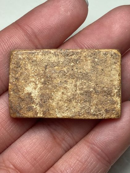 พระปางนอนเนื้อผง รูปที่ 2