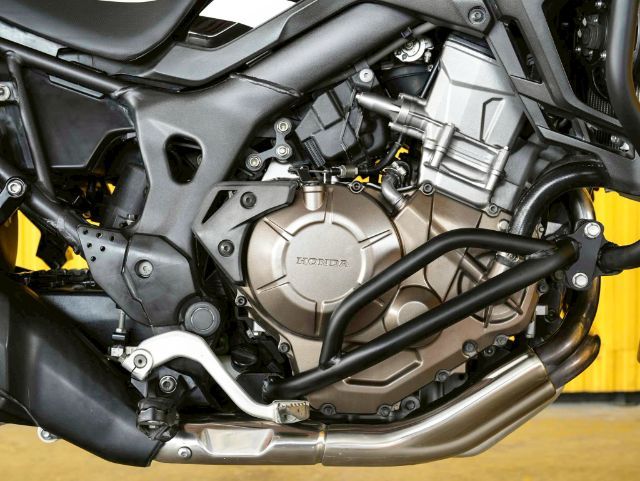 Honda Africa Twin CRF1000L รูปที่ 17