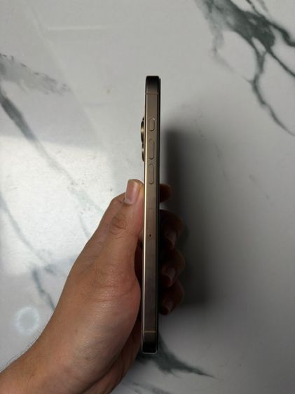 IPhone 16 Promax 512 GB มีประกันแบตเตอรี่เหลืออยู่ รูปที่ 3