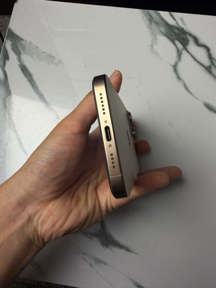 IPhone 16 Promax 512 GB มีประกันแบตเตอรี่เหลืออยู่ รูปที่ 6