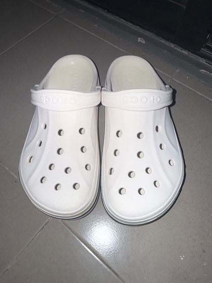 WHITE CROCS UNISEX  รูปที่ 4