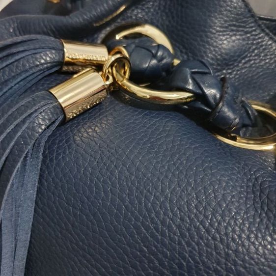 กระเป๋า Michael Kors Astor Braided Hobo Bag หนังสีน้ำเงินเข้ม (Navy Blue Leather)  รูปที่ 5