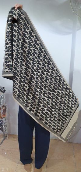 ผ้าพันคอ ผ้าคลุมไหล่ ลายแบรนด์ HIEND GRADE รูปที่ 3