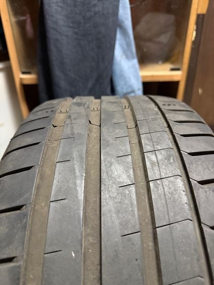 ยางรถยนต์ 235 40 18 รูปที่ 3