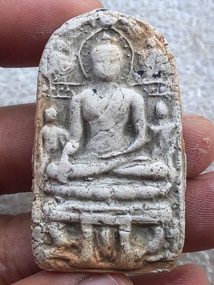 พระดินไม่ทราบที่  รูปที่ 2