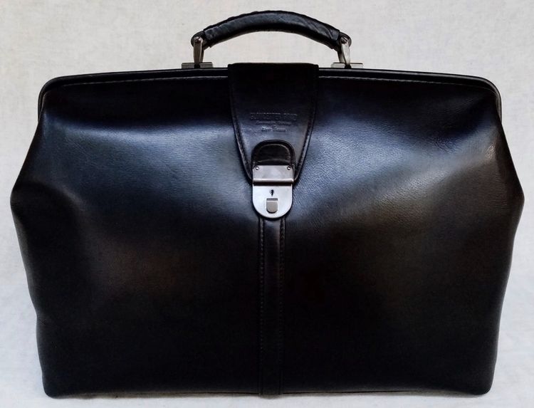 หนังแท้ ใบใหญ่ สวยมาก