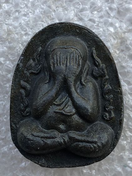 พระปิดตากนกข้าง หลวงปู่โต๊ะ ใบลาน