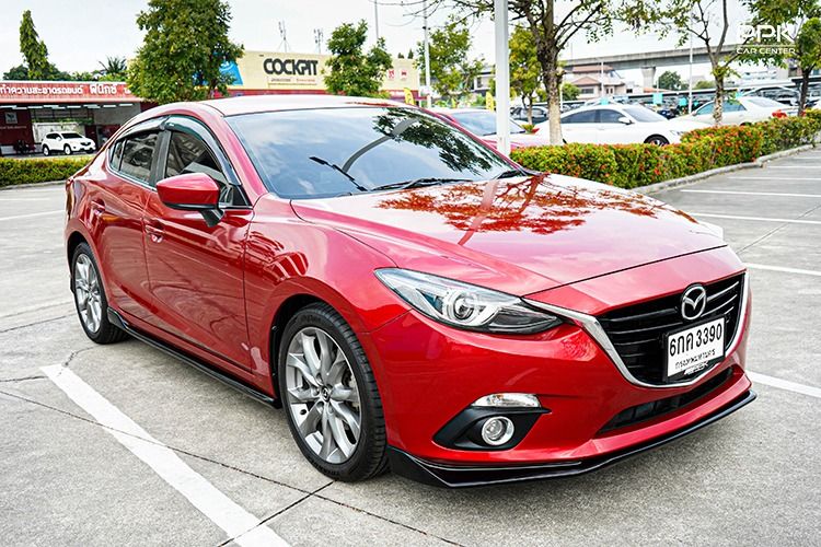 Mazda Mazda3 2017 2.0 S Sedan เบนซิน ไม่ติดแก๊ส เกียร์อัตโนมัติ แดง รูปที่ 3
