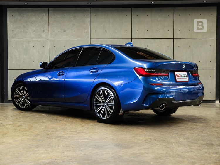 BMW Series 3 2022 320d Sedan ดีเซล ไม่ติดแก๊ส เกียร์อัตโนมัติ น้ำเงิน รูปที่ 3