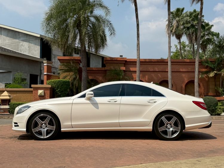 Mercedes-Benz CLS-Class 2014 CLS250 CDI AMG Sedan ดีเซล เกียร์อัตโนมัติ ขาว รูปที่ 3