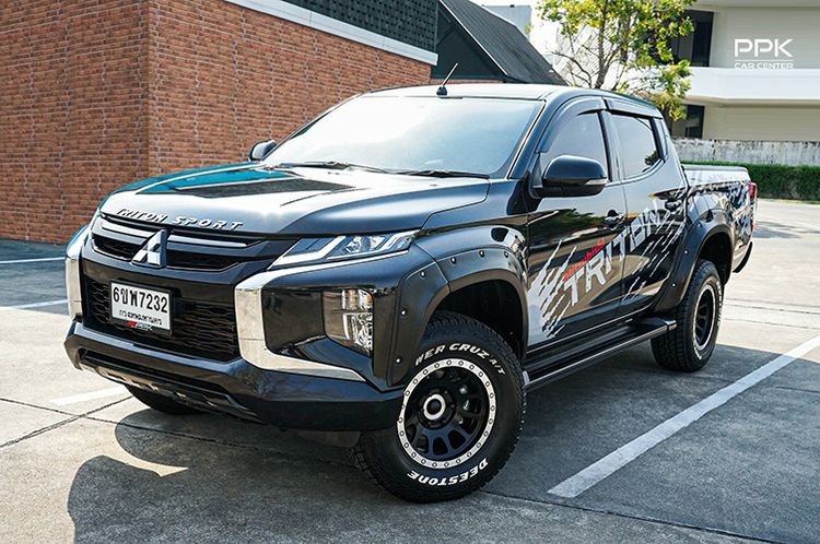 รถ Mitsubishi Triton 2.4 GLS Plus สี ดำ