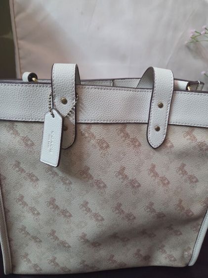 used coach รูปที่ 16