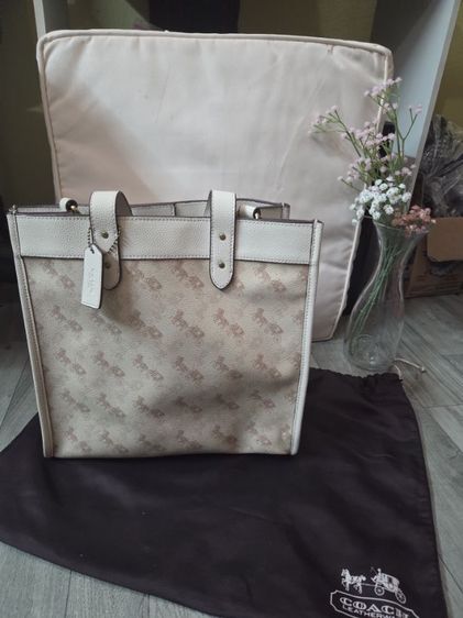 used coach รูปที่ 14