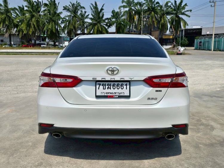 Toyota Camry 2019 2.5 G เบนซิน เกียร์อัตโนมัติ ขาว รูปที่ 2