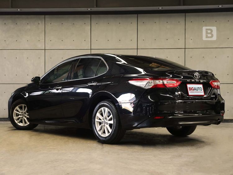 Toyota Camry 2020 2.0 G Sedan เบนซิน ไม่ติดแก๊ส เกียร์อัตโนมัติ ดำ รูปที่ 3