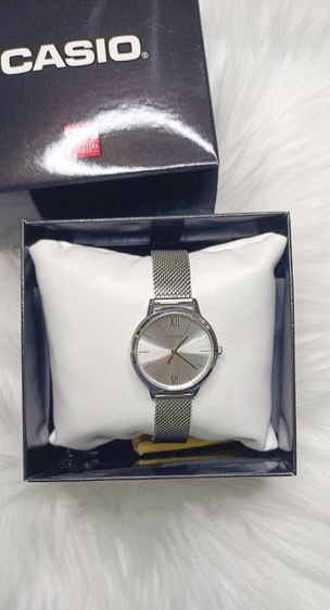 เงิน Casio ของแท้ เครื่องศูนย์ คาสิโอ นาฬิกาผู้หญิง สแตนเลส กันน้ำ